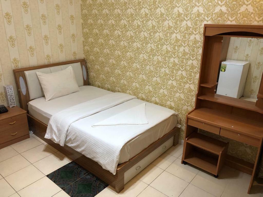 דובאי Tvs Hotel מראה חיצוני תמונה